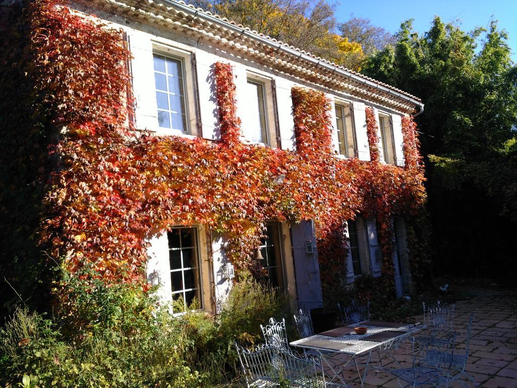 Chambre D'Hotes Le Moulin De Moulis Exterior photo