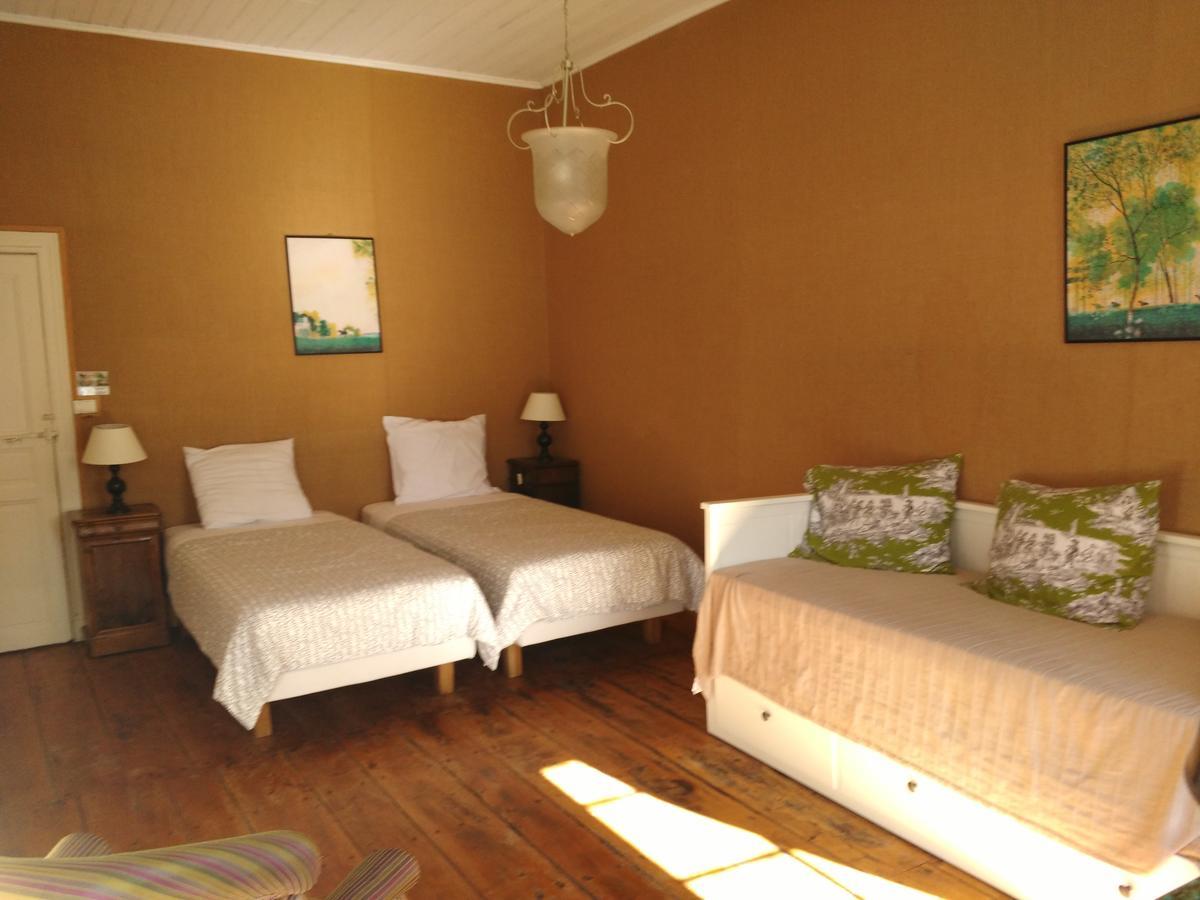 Chambre D'Hotes Le Moulin De Moulis Exterior photo